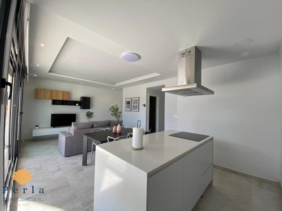 Beautiful New South Facing Bungalow With Large Terrace Dehesa de Campoamor  Exteriör bild