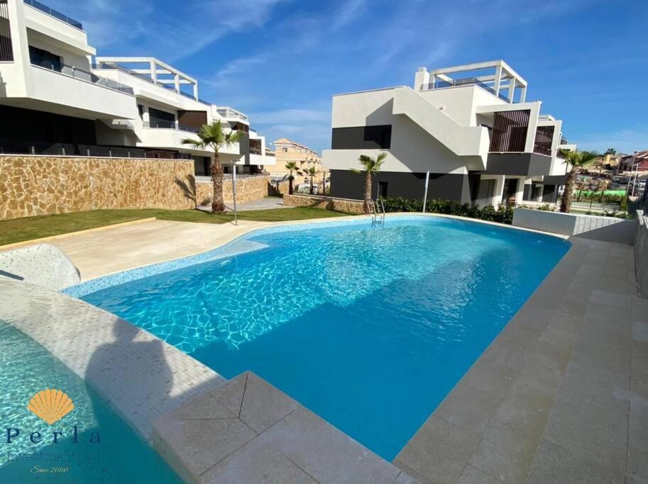 Beautiful New South Facing Bungalow With Large Terrace Dehesa de Campoamor  Exteriör bild